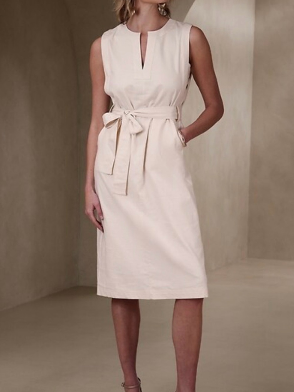 LINEN-BLEND MIDI SHIFT DRESS